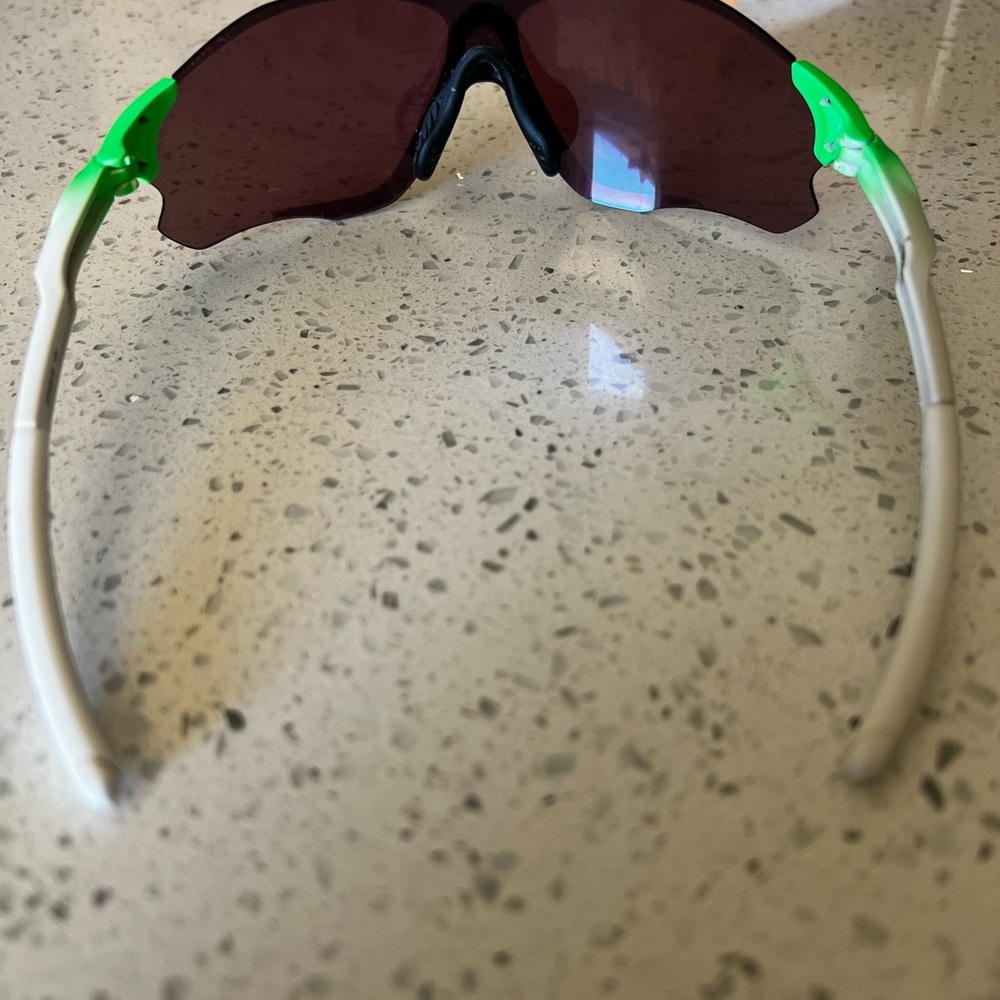 Oakley Men's Evzero Path Sunglasses prism lens. Awesome glasses! - Picture 11 of 11